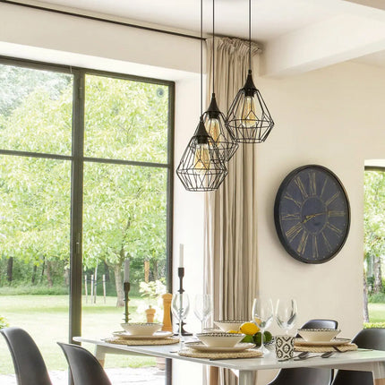 Industrielle Pendelleuchte – Schwarz