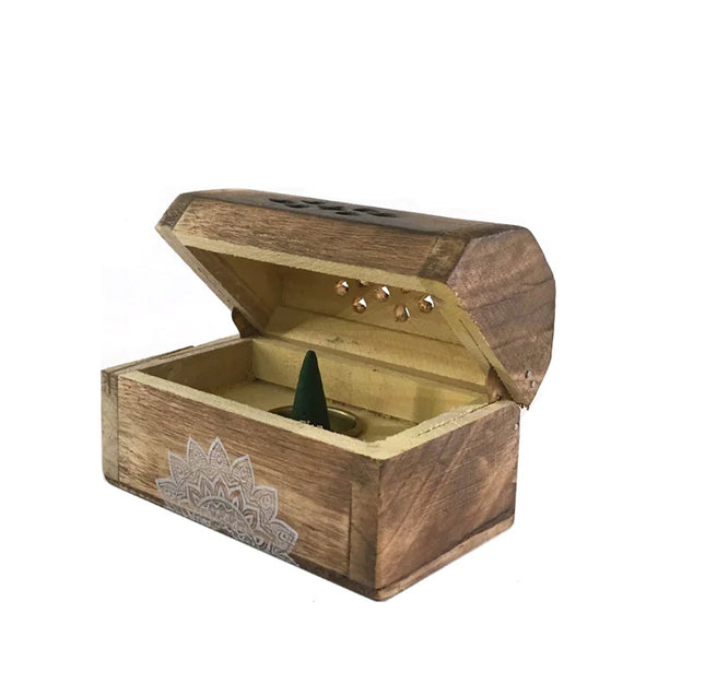 Houten Wierookdoosje met 10 kegeltjes